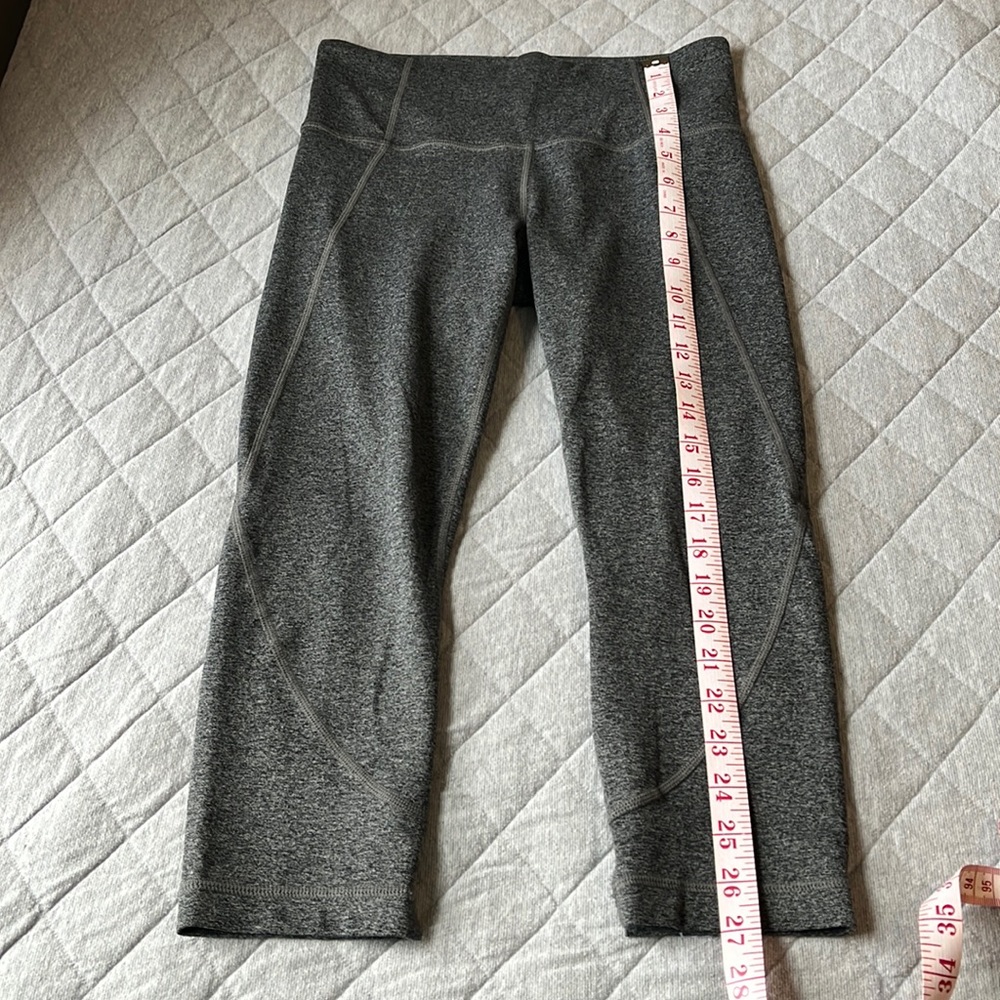 Athleta Capri leggings